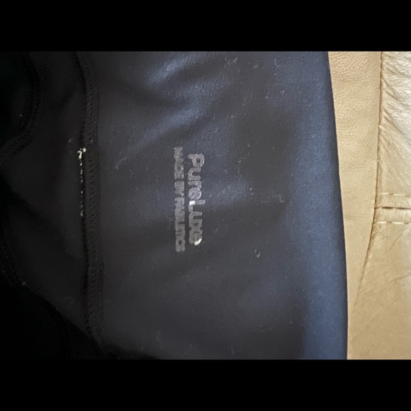 Fabletics crop legging size 10 - Picture 2 of 3
